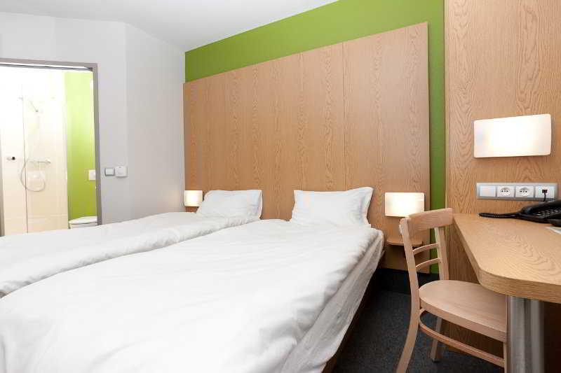 Warszawa-okecie Hotel Varsovia